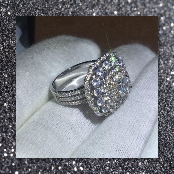 🆕 HUGE Over 10tcw White Sapphire Bling 925 - Picture 5 of 5